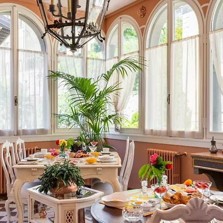 Foresteria Di Palazzo Radici Отель типа 