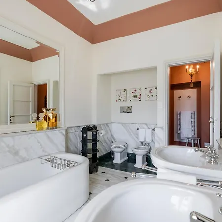 Foresteria Di Palazzo Radici Bed & Breakfast